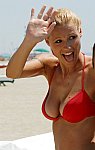 MichelleHunziker030.jpg MichelleHunziker030.jpg