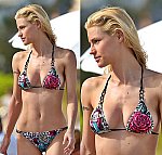 MichelleHunziker038.jpg MichelleHunziker038.jpg